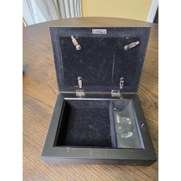 Black Lacquered Jewelry Box Iris Floral Musical Lined Mirror Japan - Works - Picture 5 of 16